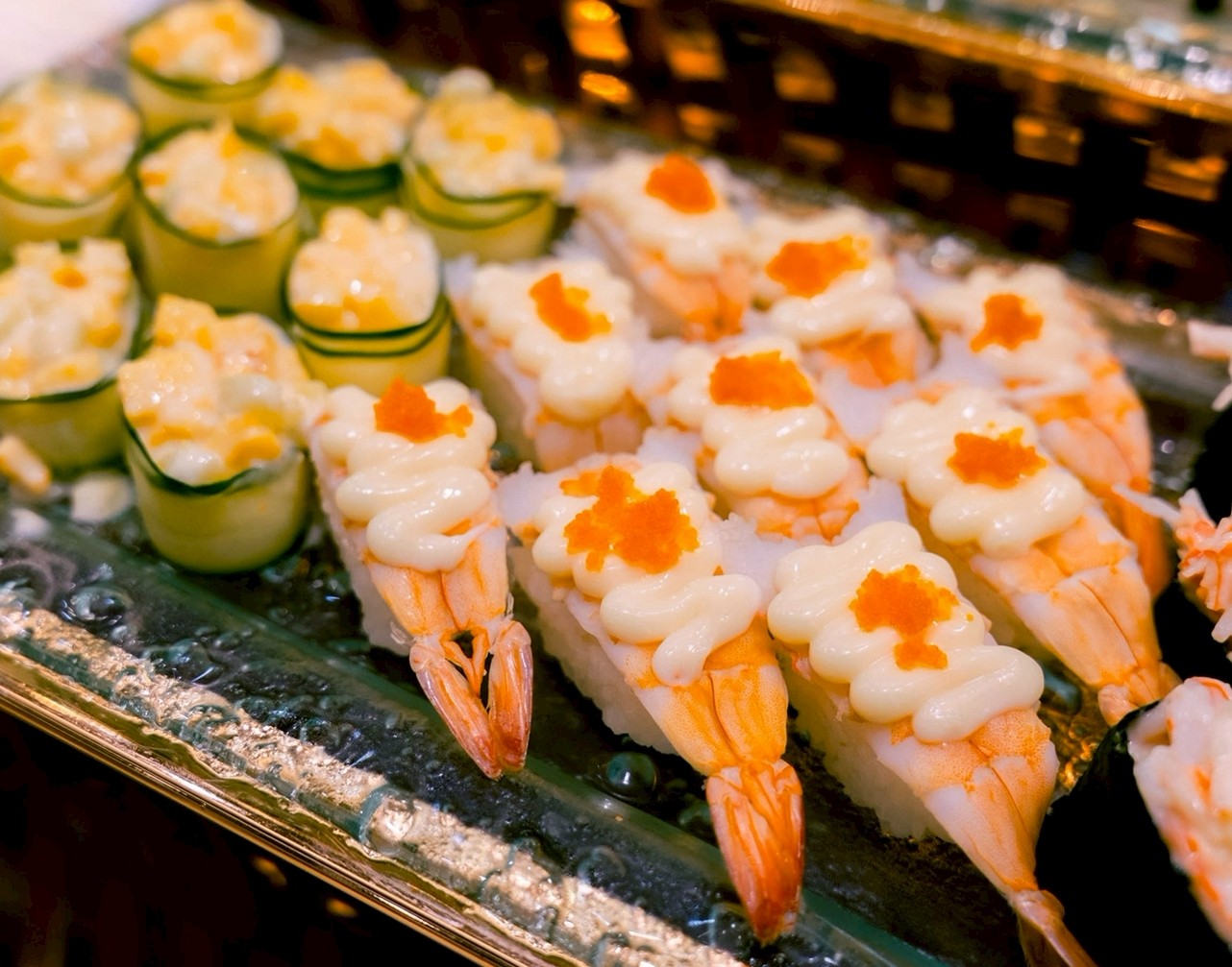 ซูชิ - อาหารญี่ปุ่น